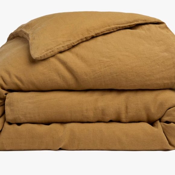 PARACHUTE Luxury Linen Bedding: King/ Cal King Duvet Cover in Ochre (Seasonal) - Picture 6 of 10